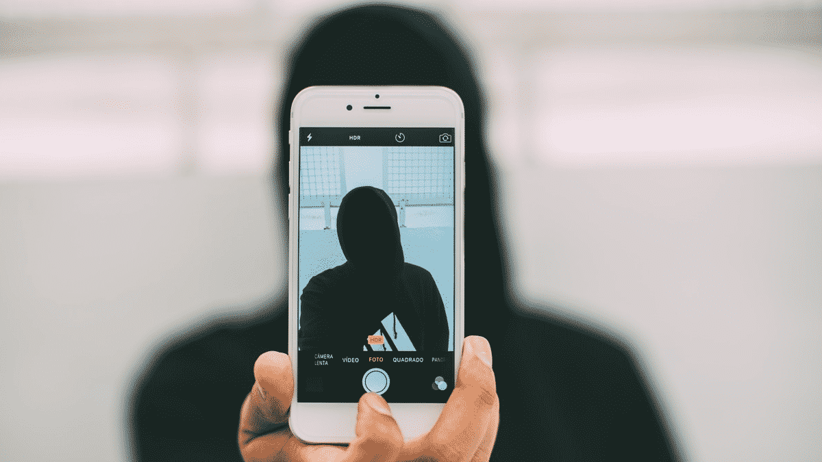 Photo of anonymous person on a cell pohone.